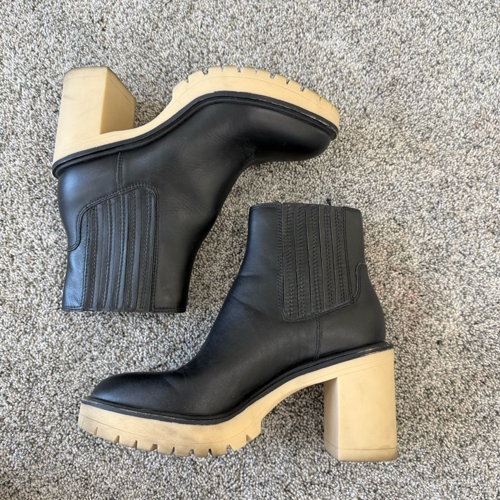 Dolce Vita Genuine Leather Black Lug Sole Platform Ankle Boots Women’s US 9.5
